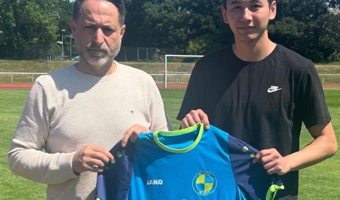 Der SCB verpflichtet Offensivspieler Temirlan Meirambekov
