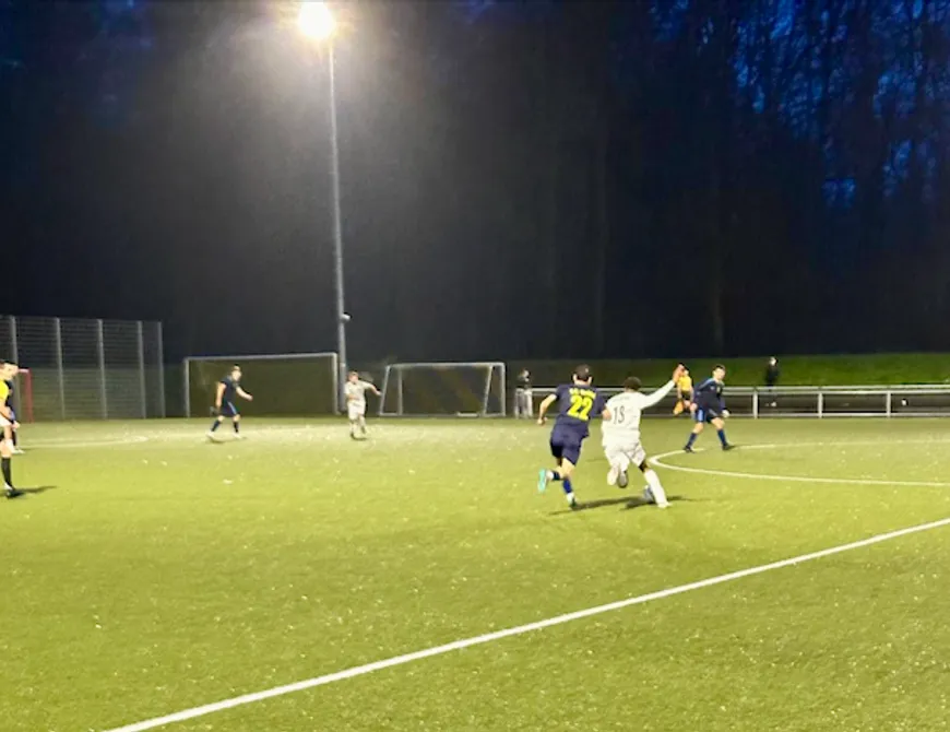 3:5 (2:2) Bittere Niederlage gegen den CfB Ford Niehl