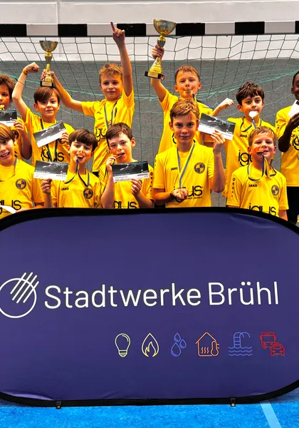 Brühler Hallencup begeistert 280 Ballzauberer